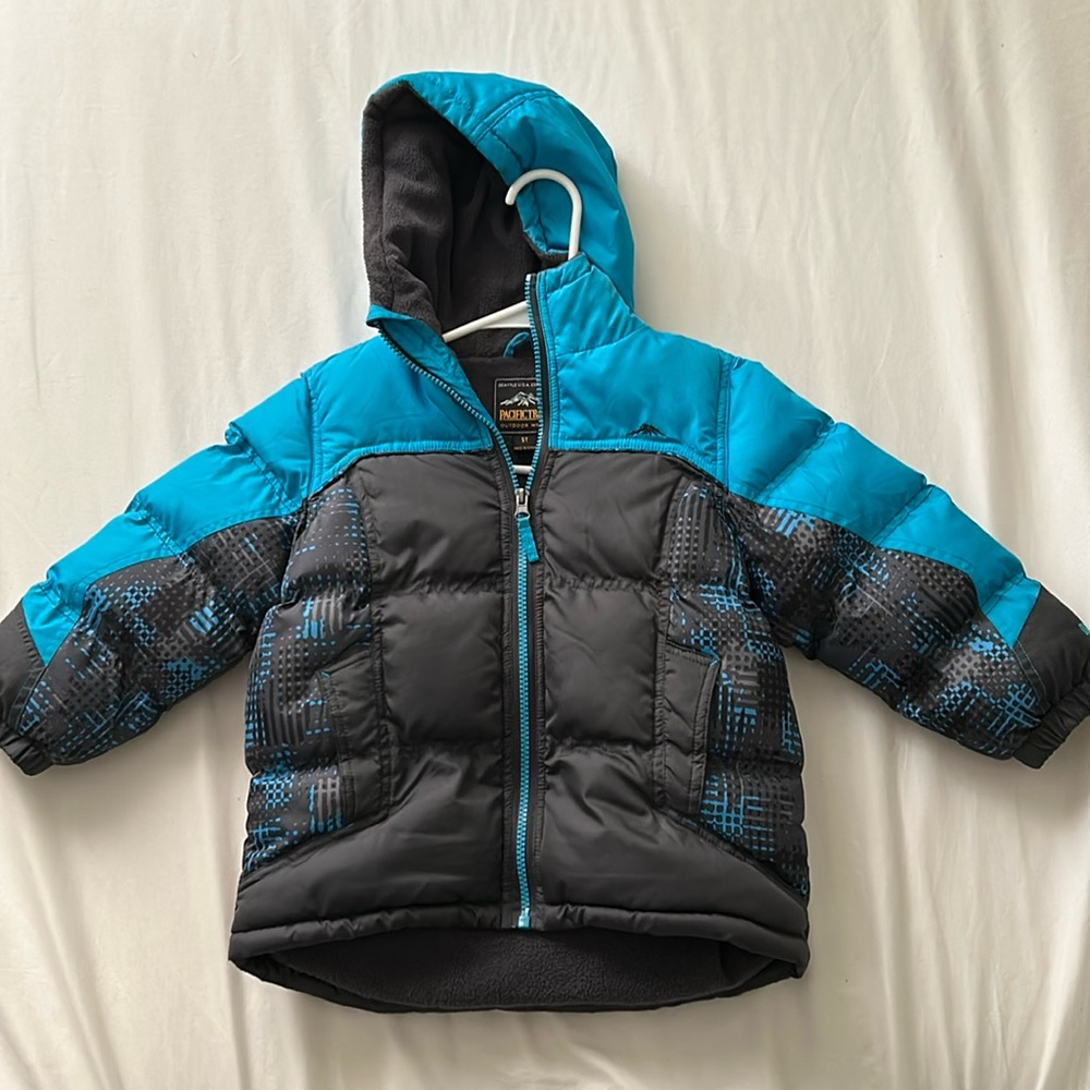 Boys blue and black Pacific Trail puffer jacket - Size 5T